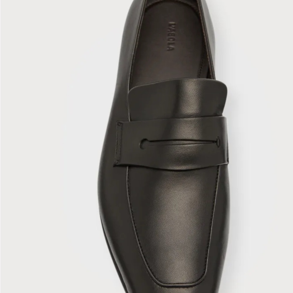 Elegant Black Leather Slip-On Loafers